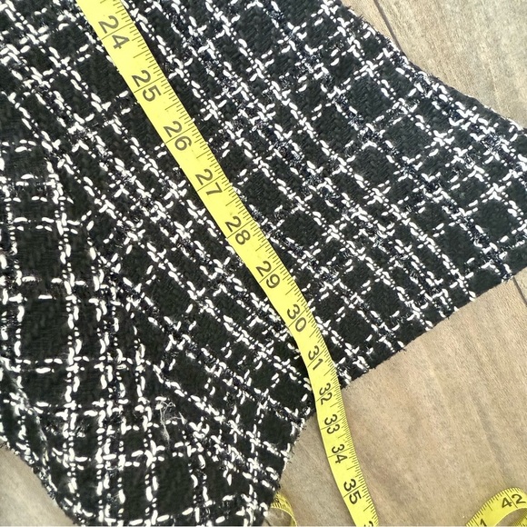 LIKELY Women's Alessandra tweed puff sleeve Dress black white - Picture 3 of 6